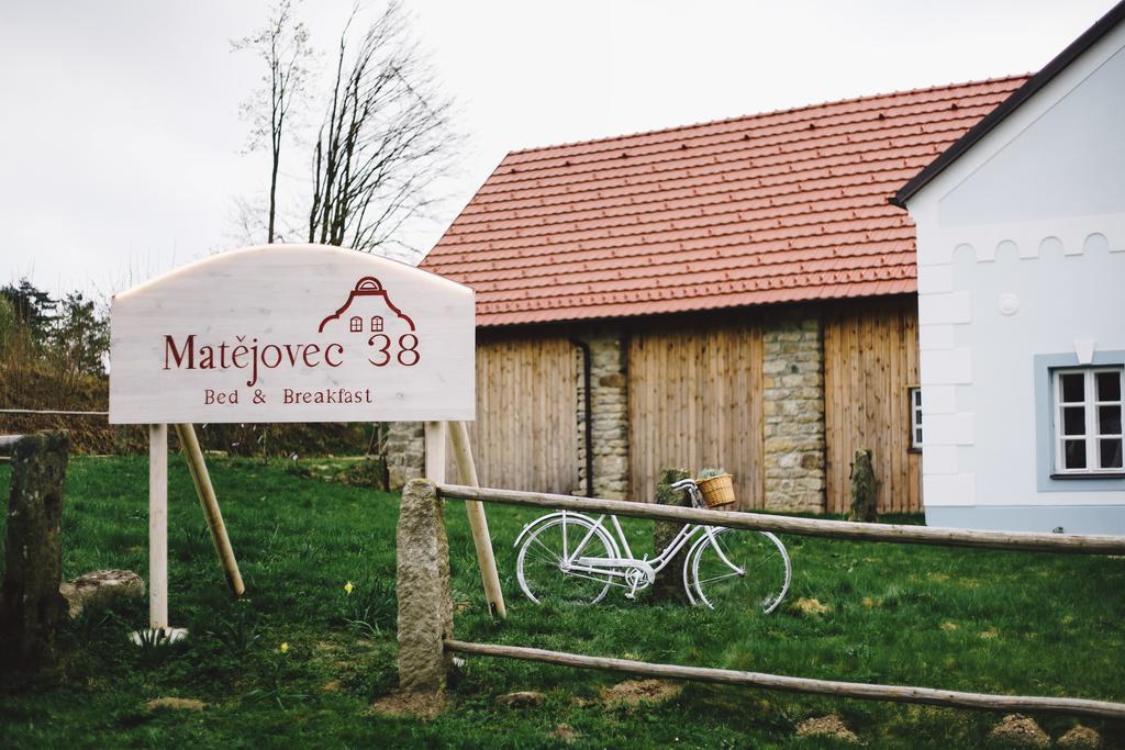 Matejovec38 Bed & Breakfast Slavonice Rom bilde